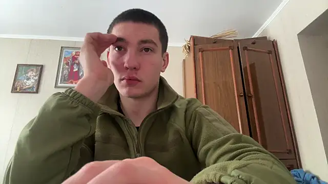 Snapshot of MoonlightVera chatting on February 17, 2026, 7:38 am MoonlightVera online show from February 17, 2026, 7:38 am