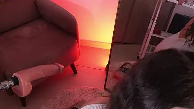 Snapshot of lara_bombshell_ chatting on March 15, 2026, 2:06 am lara bombshell online show from March 15, 2026, 2:06 am