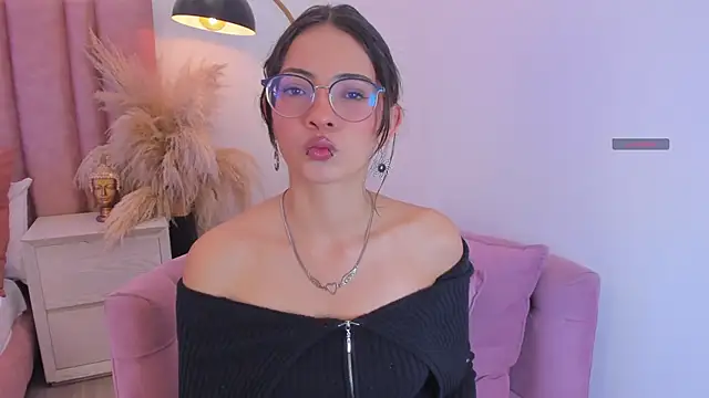 Snapshot of im_lily_ chatting on March 24, 2026, 1:05 pm im lily online show from March 24, 2026, 1:05 pm