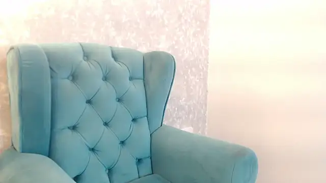 penel0pe  online show from February 11, 2026, 5:18 pm