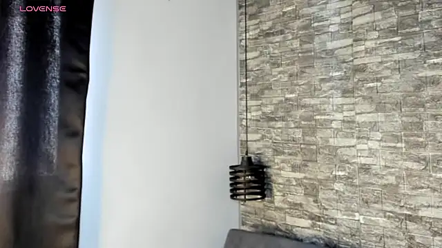 Snapshot of ASHLEY_COLLINS1 chatting on March 17, 2026, 1:14 pm ASHLEY COLLINS1 online show from March 17, 2026, 1:14 pm