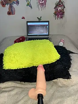 Sara      online show from March 8, 2026, 2:04 am