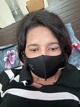 raavigirl online show from February 26, 2026, 6:12 am