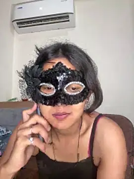 Snapshot of raavigirl chatting on April 21, 2026, 9:17 pm raavigirl online show from April 21, 2026, 9:17 pm