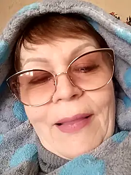 SophieBurns online show from March 1, 2026, 10:06 am