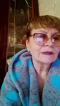 Snapshot of SophieBurns chatting on April 21, 2026, 10:54 am SophieBurns online show from April 21, 2026, 10:54 am