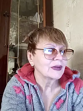 Snapshot of SophieBurns chatting on April 26, 2026, 8:45 am SophieBurns online show from April 26, 2026, 8:45 am
