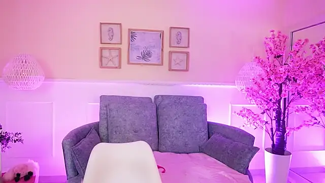 ElectraJonesX online show from March 13, 2026, 11:39 am