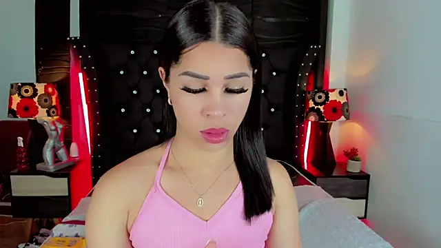 Makeyla Fox  online show from March 8, 2026, 12:53 pm