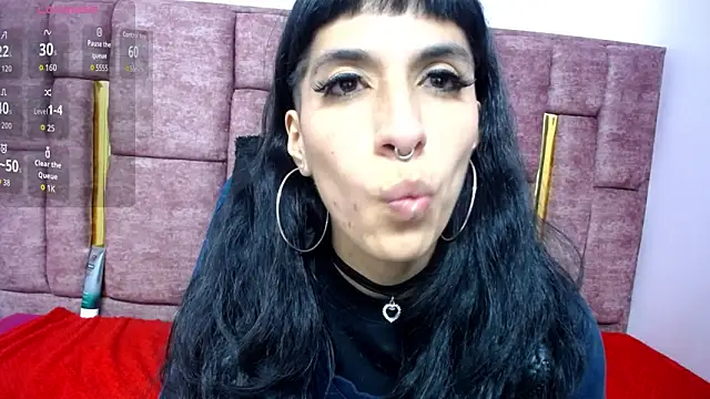FRANCESCA LOVE  online show from May 1, 2026, 12:32 pm