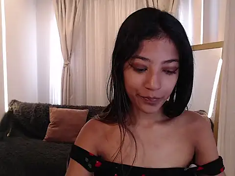 Scarleet miaa online show from April 24, 2026, 7:38 pm