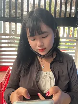 Lewd couple online show from April 22, 2026, 3:20 am