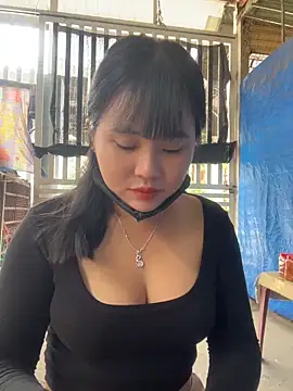 Lewd couple online show from April 23, 2026, 6:36 am