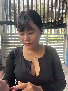 Lewd couple online show from April 29, 2026, 3:21 am