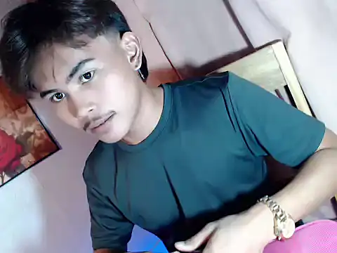 twink ivanxxxx online show from July 25, 2026, 8:56 am