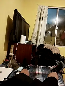 Snapshot of ivanverga14cm chatting on February 20, 2026, 5:37 am ivanverga14cm online show from February 20, 2026, 5:37 am