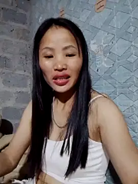 nhynhy11 online show from March 9, 2026, 6:06 am