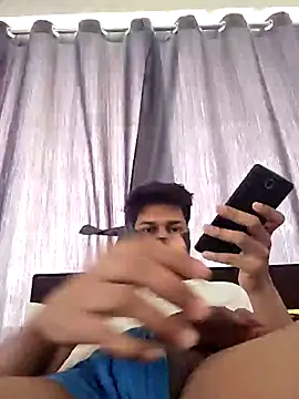 boyrir online show from February 18, 2026, 6:53 am