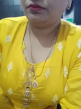 SexybeboX online show from May 7, 2026, 6:08 am