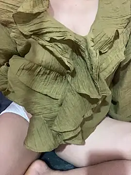 Snapshot of hamoi11 chatting on March 2, 2026, 8:59 pm hamoi11 online show from March 2, 2026, 8:59 pm