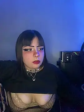Snapshot of ugly_shinii99 chatting on April 26, 2026, 5:05 am ugly shinii99 online show from April 26, 2026, 5:05 am