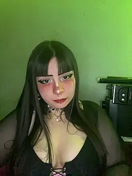 Snapshot of ugly_shinii99 chatting on April 28, 2026, 12:42 am ugly shinii99 online show from April 28, 2026, 12:42 am