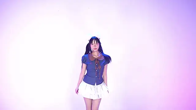 Believe-girl online show from May 18, 2026, 12:22 pm