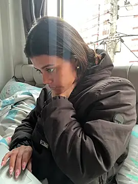 RachelWeisz  online show from June 14, 2026, 12:51 pm
