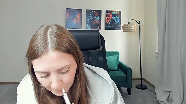 MernaVecchi online show from February 9, 2026, 9:02 am