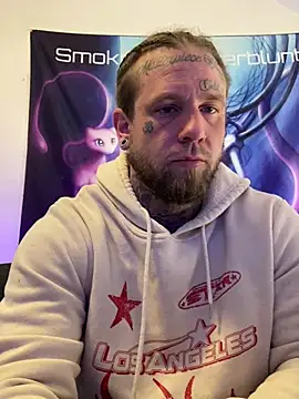 Smokebluntafterblunt online show from April 26, 2026, 12:14 pm