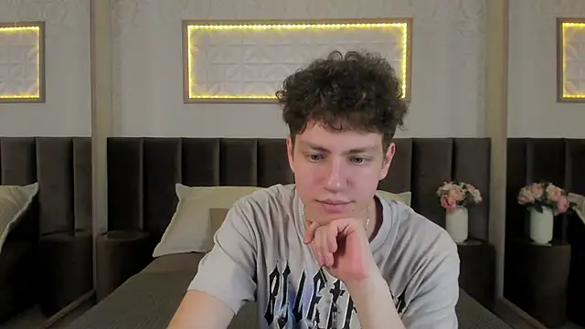 StefanBev online show from February 27, 2026, 7:58 pm