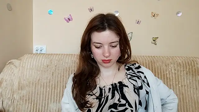 LanitaHemple online show from May 6, 2026, 7:02 am