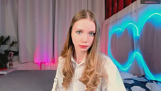 lada2k4 online show from February 13, 2026, 5:58 am