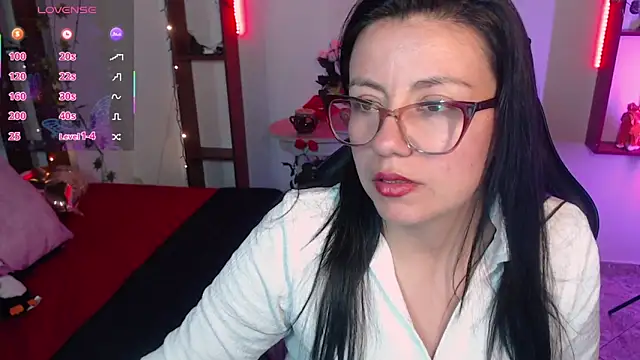 QueenRose94 online show from March 10, 2026, 12:43 pm