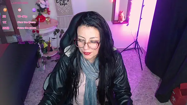 QueenRose94 online show from March 13, 2026, 12:12 pm