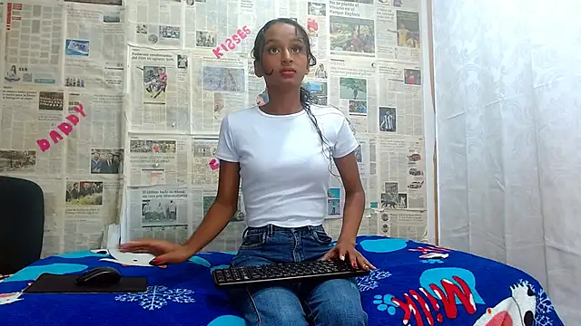 valeryskinnyvagi online show from February 11, 2026, 12:32 pm