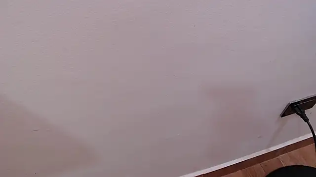 Kitty f00x online show from March 24, 2026, 7:19 pm