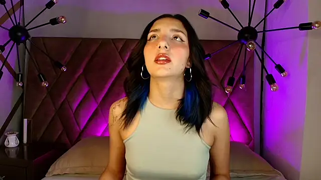Aris Suarez online show from May 7, 2026, 4:18 am