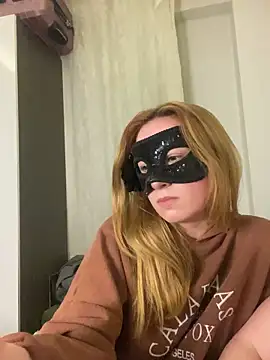 Snapshot of seluna_baby chatting on March 10, 2026, 12:15 am seluna baby online show from March 10, 2026, 12:15 am