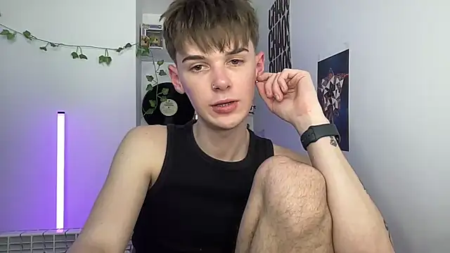 YourMilkyGuy online show from May 11, 2026, 4:04 pm