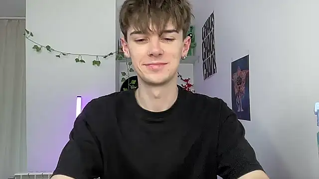YourMilkyGuy online show from June 17, 2026, 1:34 pm