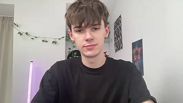YourMilkyGuy online show from June 22, 2026, 12:46 pm