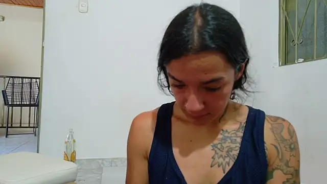 Snapshot of Fit_valkiria chatting on May 7, 2026, 10:15 pm Fit valkiria online show from May 7, 2026, 10:15 pm