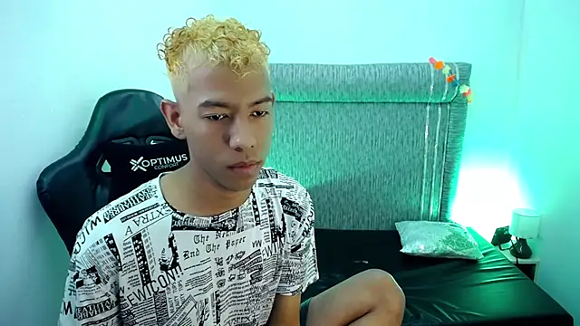 Taylerr 19 online show from February 9, 2026, 2:59 am