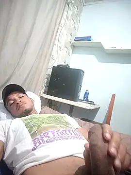 23yunior online show from March 5, 2026, 9:55 pm