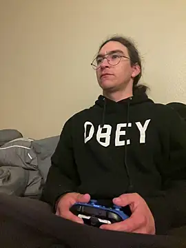 creepnkhajiit online show from February 7, 2026, 3:54 am