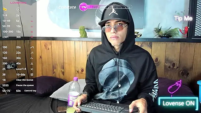 ItsZairen online show from March 1, 2026, 7:54 am