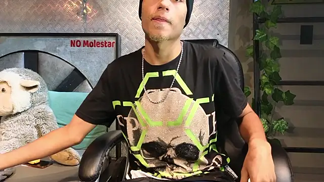 ItsZairen online show from March 18, 2026, 5:21 am