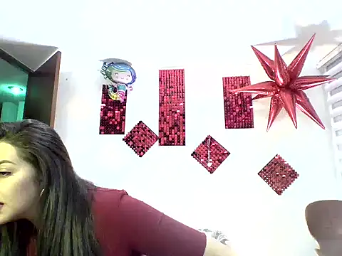 Pink Cristal online show from May 31, 2026, 2:20 am