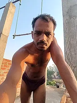 Daddyishere 19 online show from May 3, 2026, 12:49 am